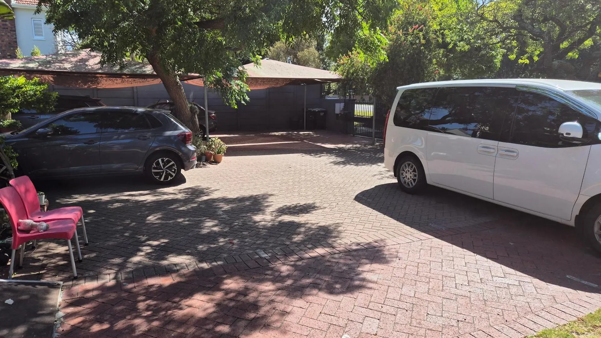 Pine House - Self-Catering Apartment Cape Town